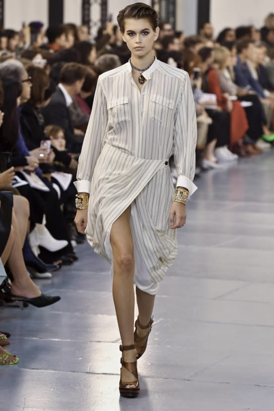 woman<br>SS20