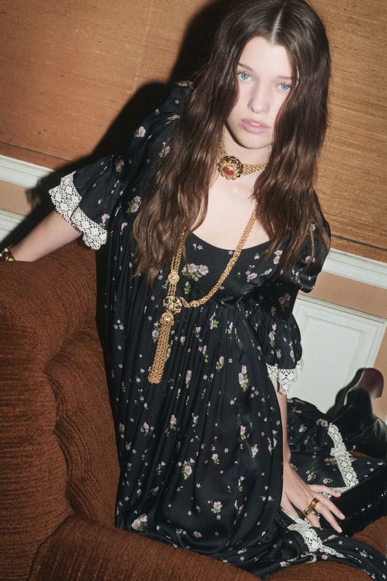 woman<br>PF25