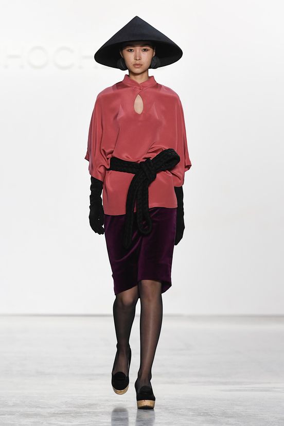 woman<br>FW23