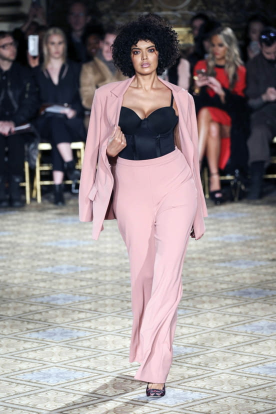 woman<br>F/W 17