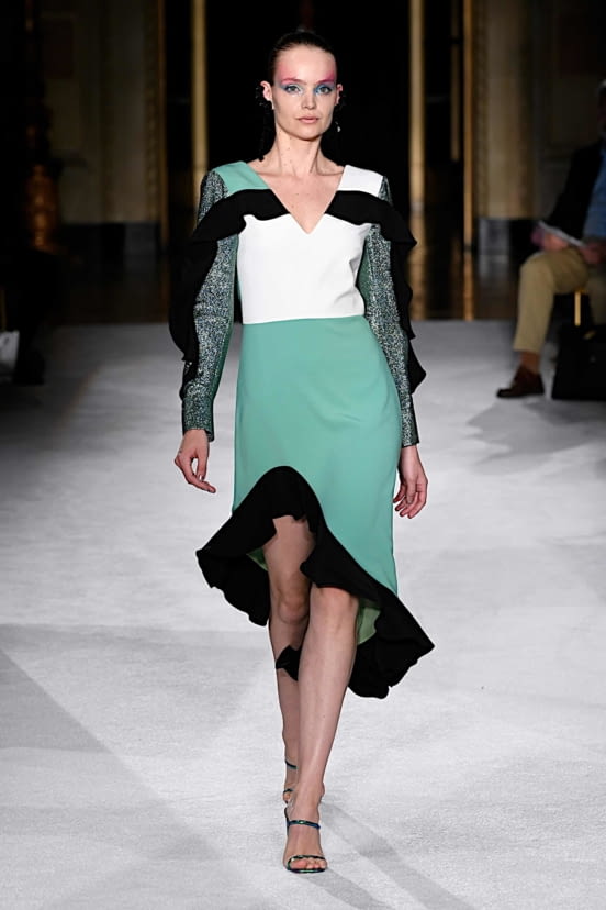 woman<br>SS20
