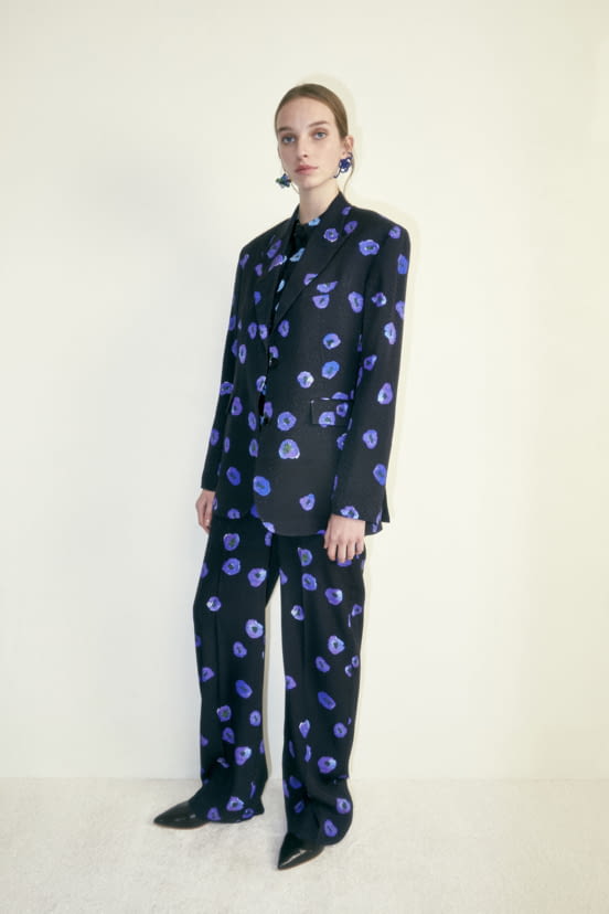 woman<br>PF19