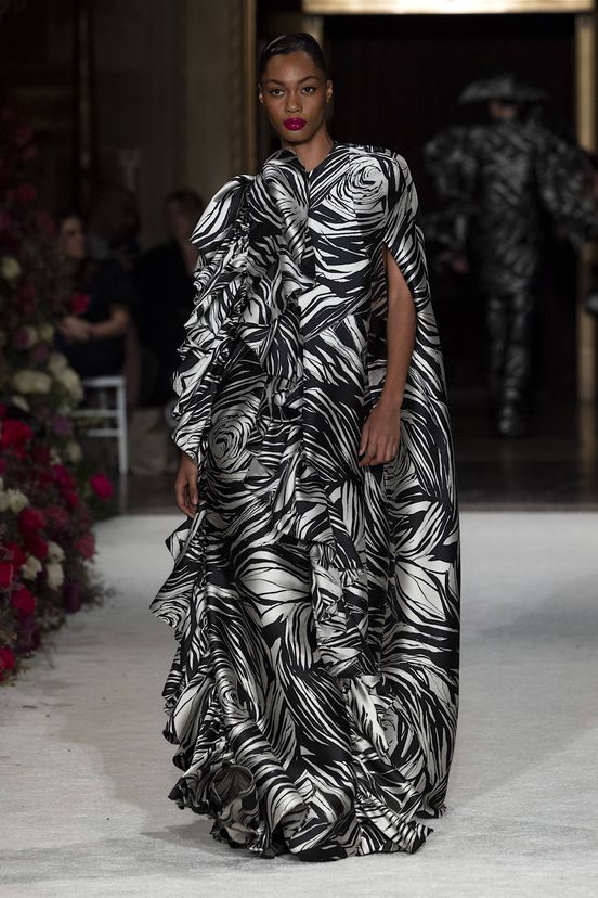 woman<br>FW23