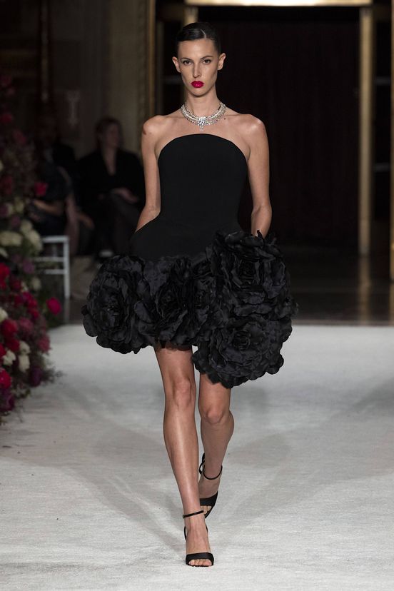 woman<br>FW23
