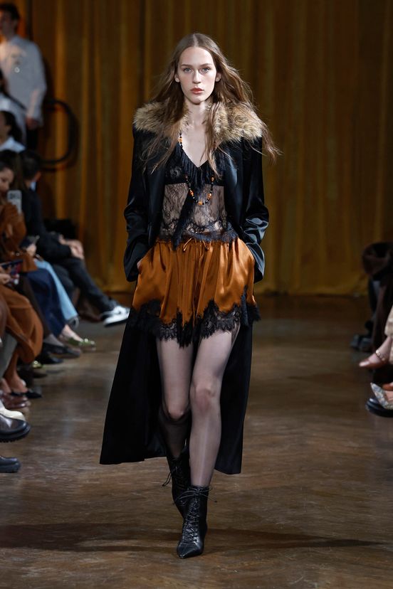 woman<br>FW26