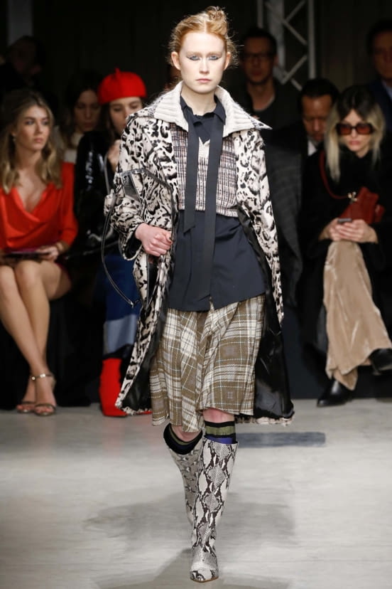 woman<br>FW18