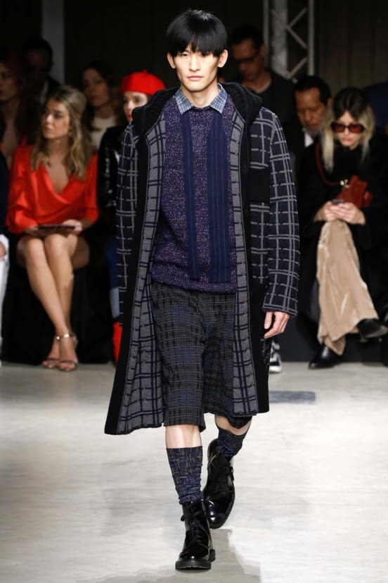 woman<br>FW18
