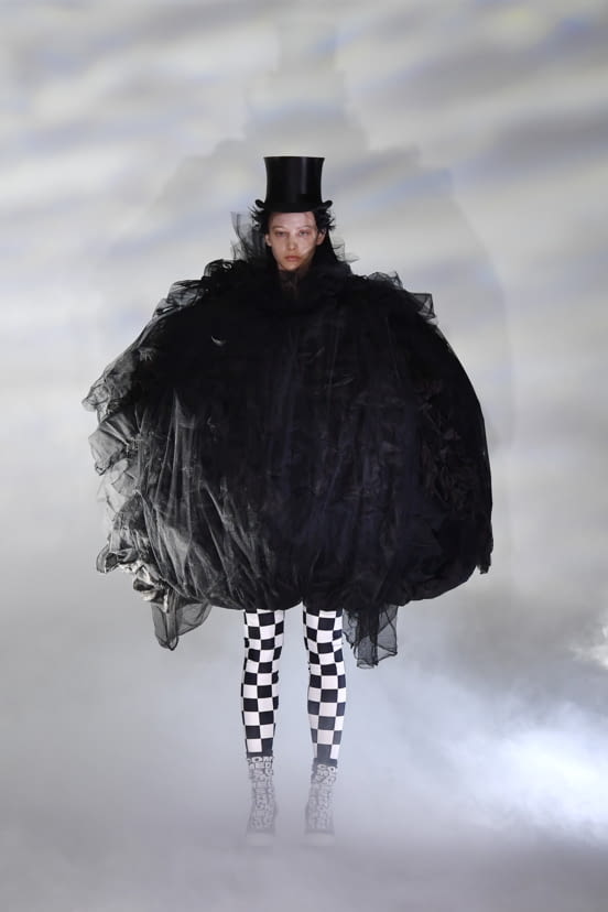 woman<br>FW21