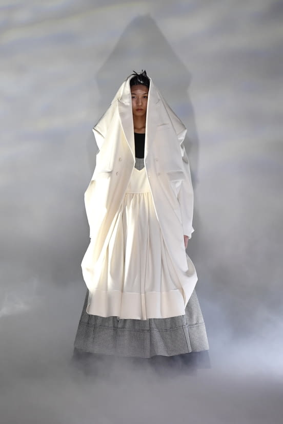woman<br>FW21