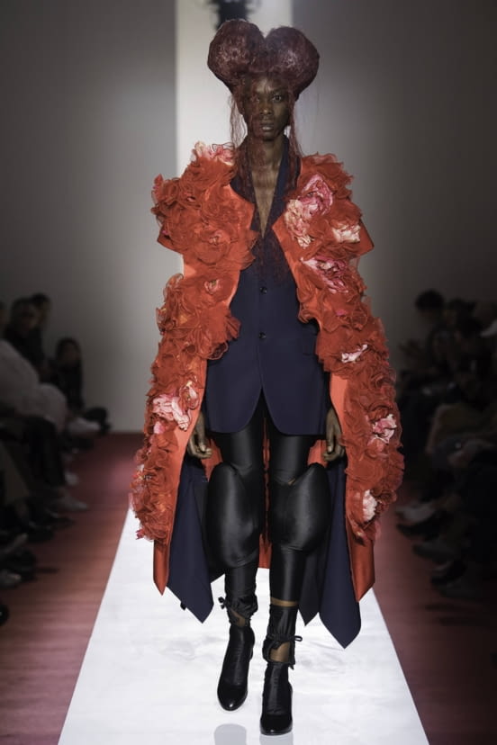 woman<br>SS20