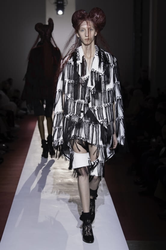 woman<br>SS20
