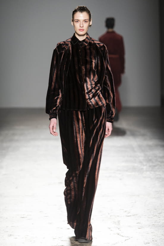 woman<br>F/W 17