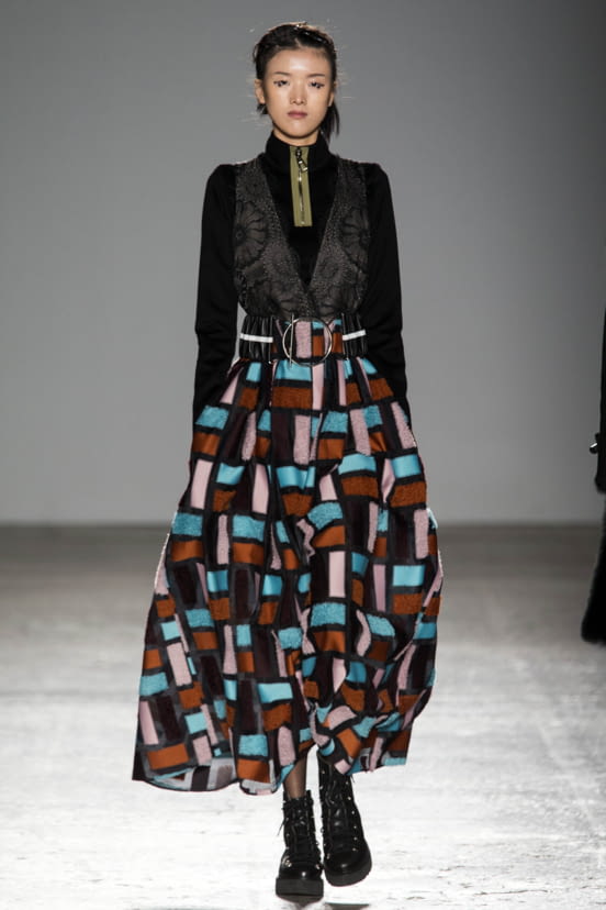 woman<br>F/W 17