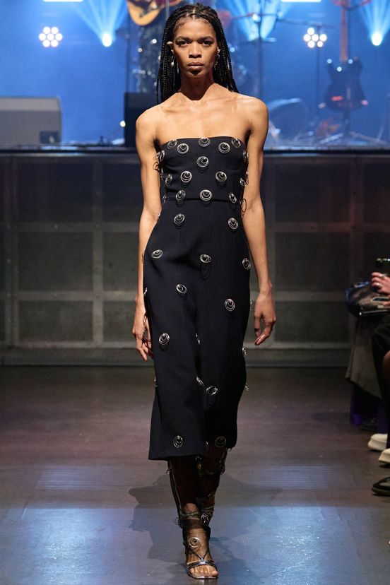 woman<br>FW23