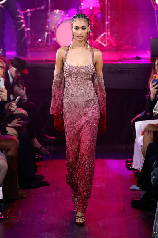 woman<br>FW26
