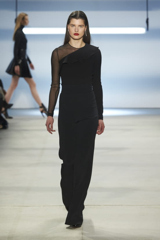 woman<br>FW16
