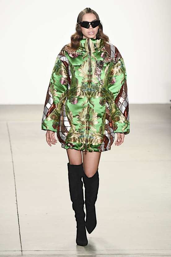 woman<br>FW19