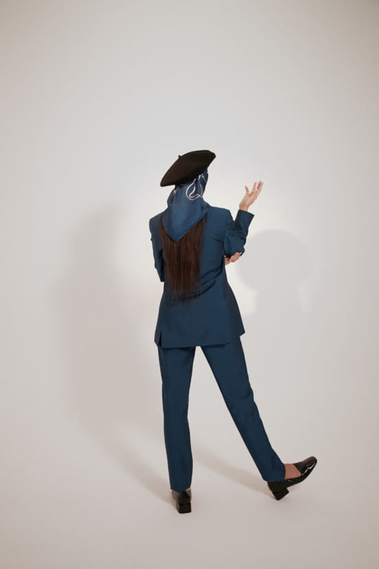 woman<br>FW19