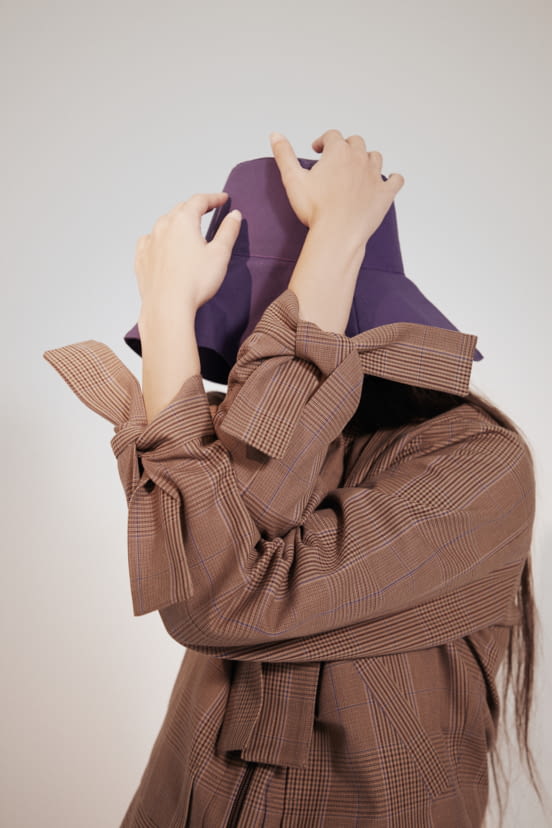 woman<br>FW19