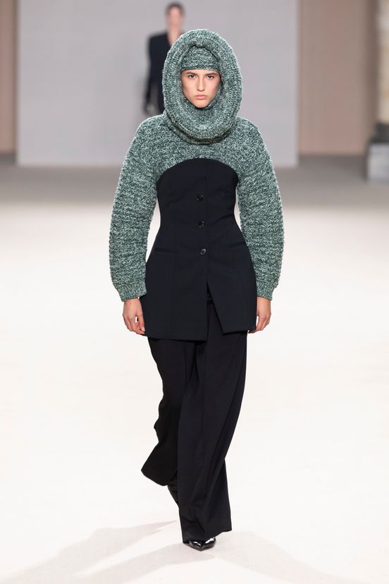 woman<br>FW24