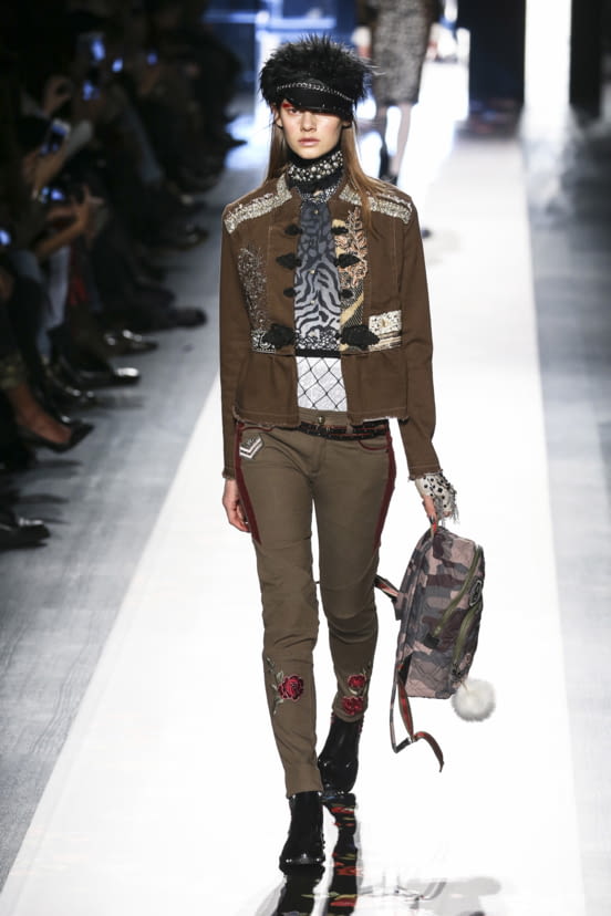 woman<br>F/W 17