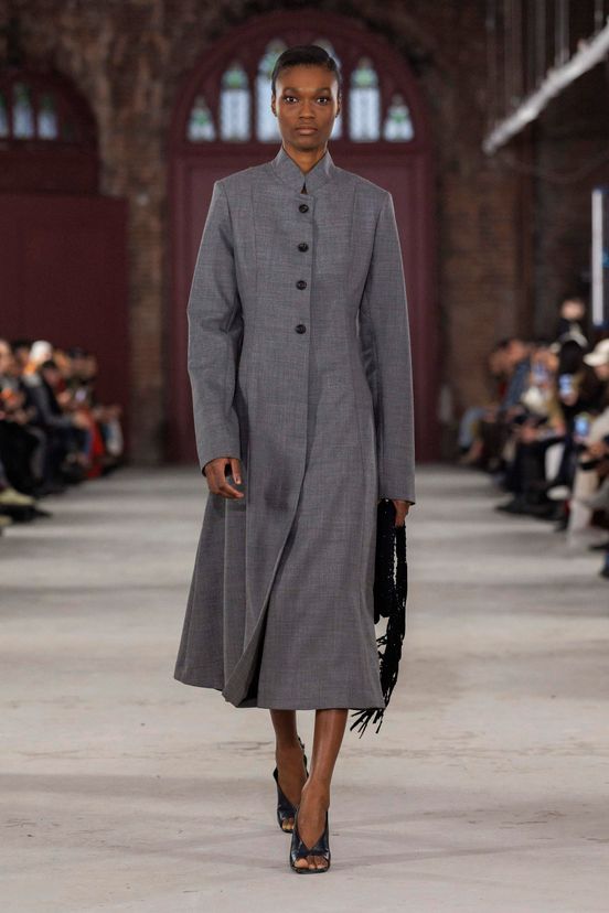 woman<br>FW26
