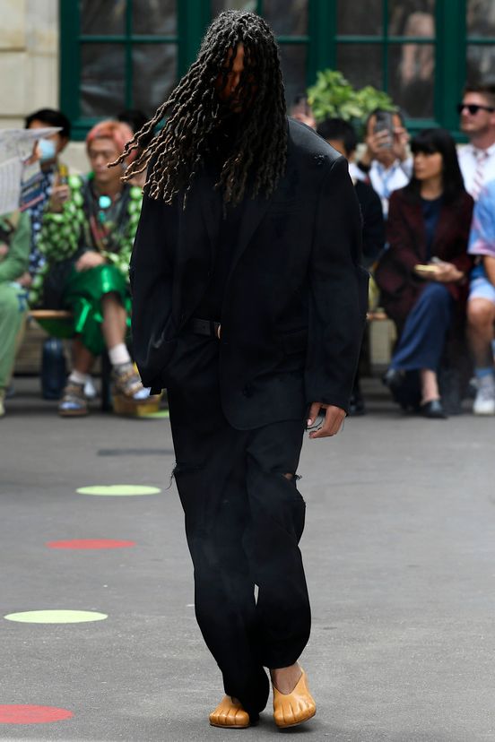 man<br>SS23