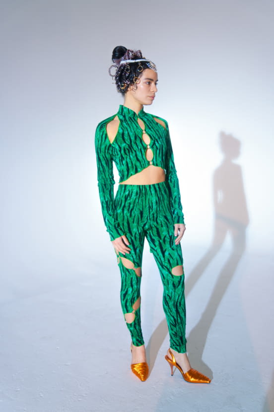 woman<br>FW21