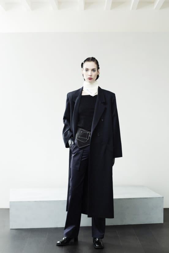 woman<br>FW21