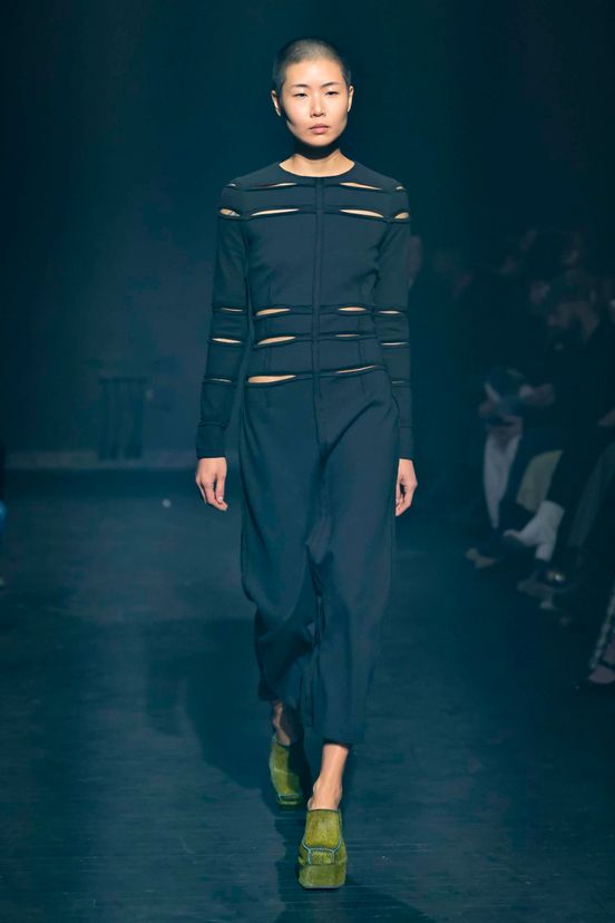 woman<br>FW23