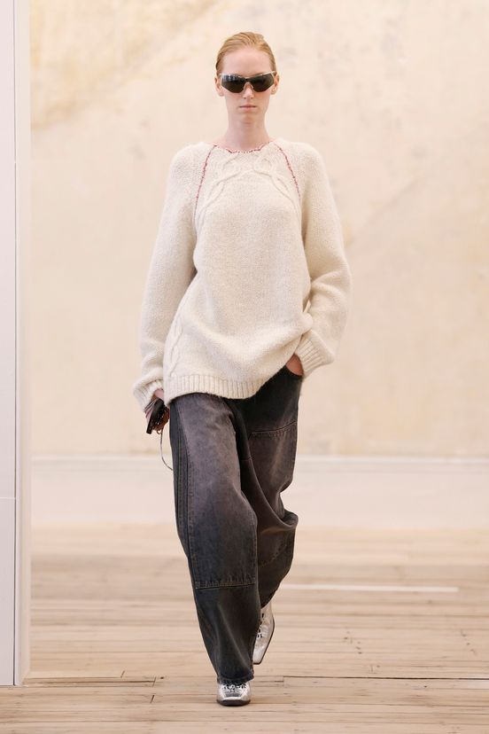 woman<br>FW25