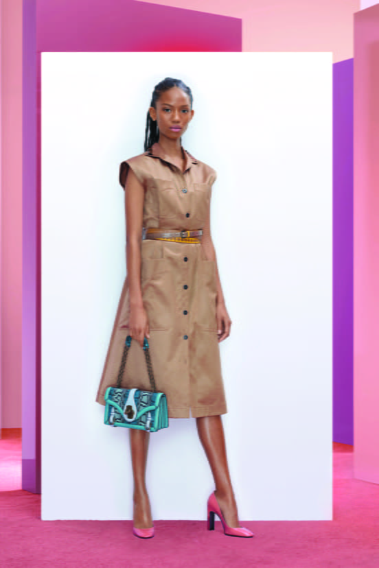 woman<br>PF18