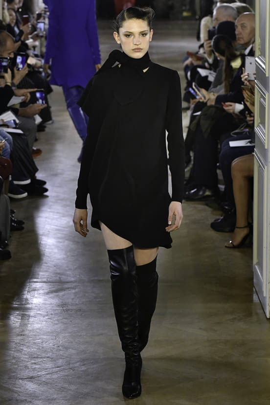 woman<br>FW19