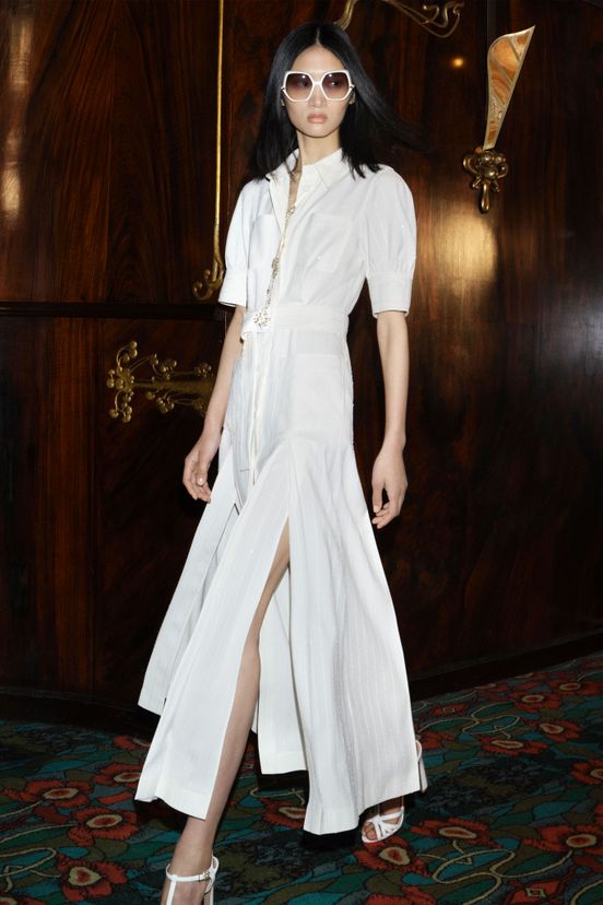 woman<br>Pre-Fall 2025