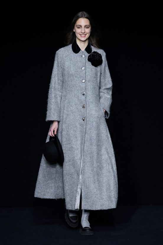 woman<br>FW23