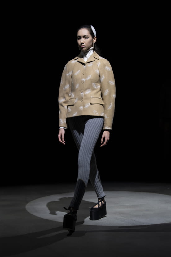 woman<br>FW21