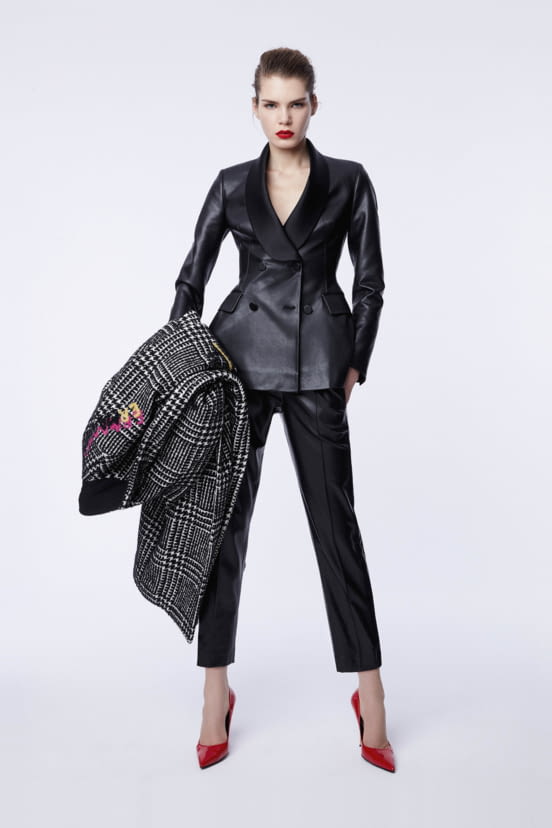 woman<br>PF19