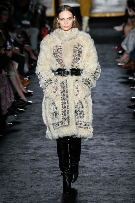 woman<br>FW20
