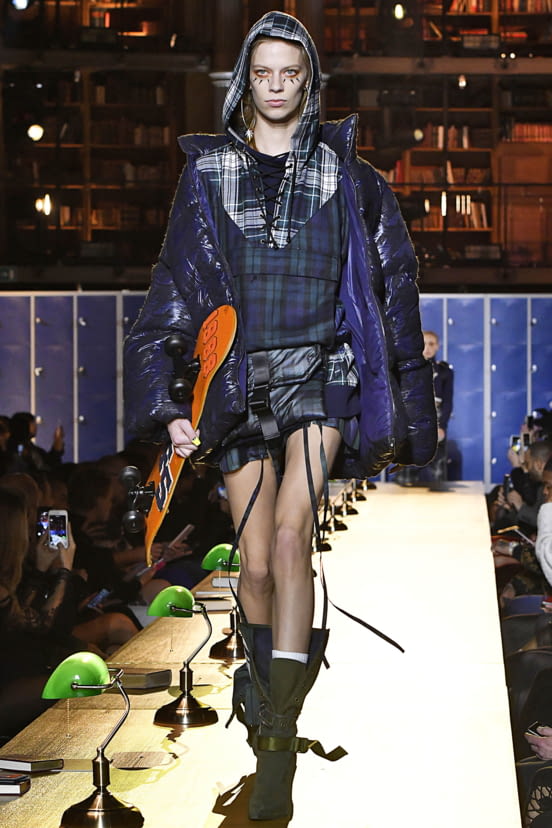 woman<br>F/W 17