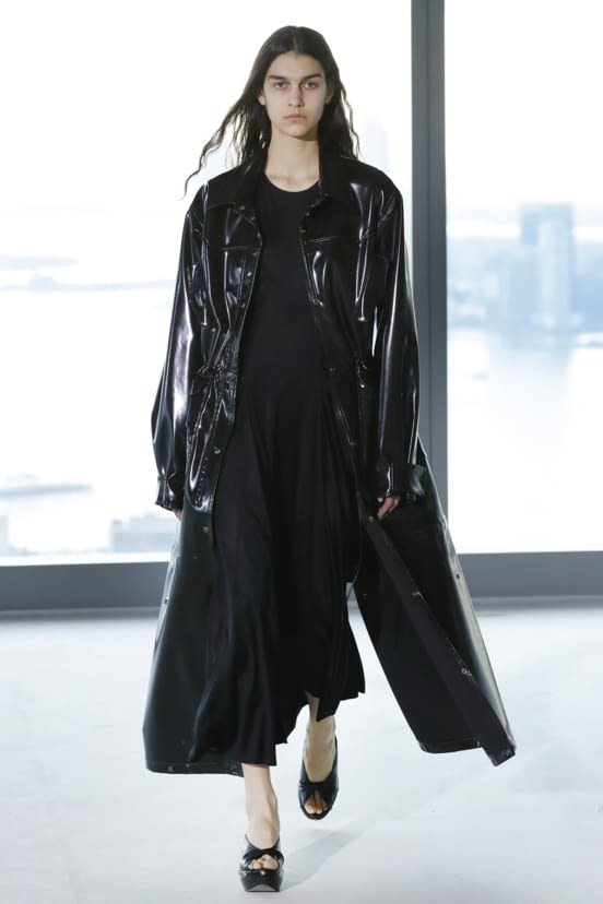 woman<br>FW20