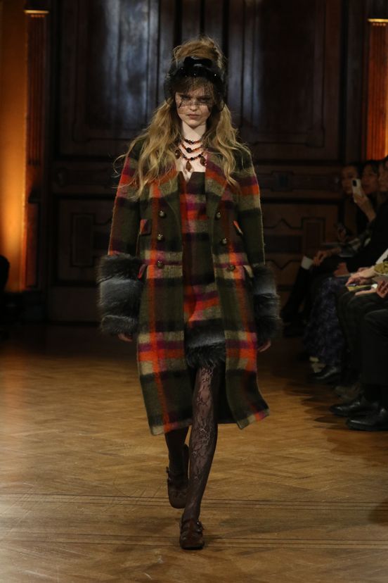 woman<br>FW26