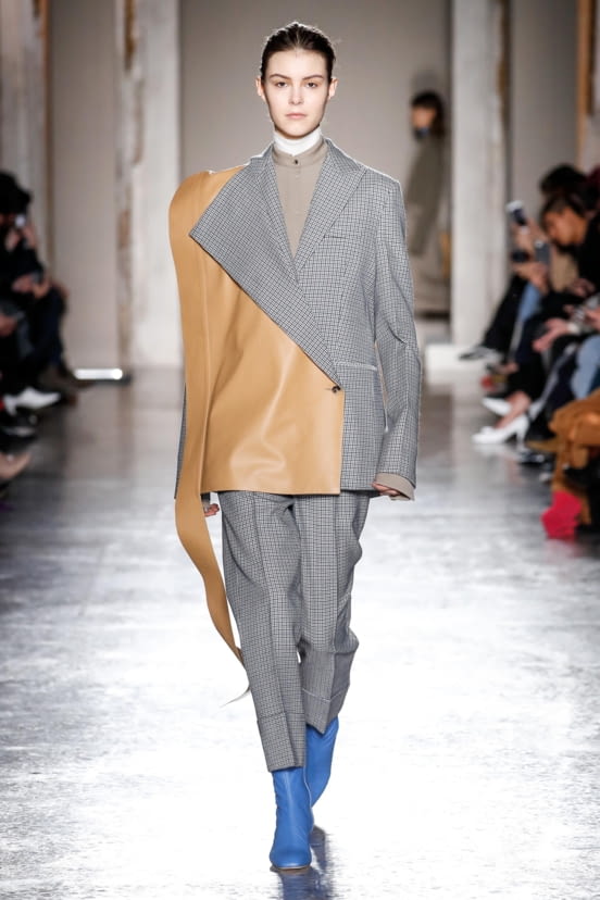 woman<br>FW18