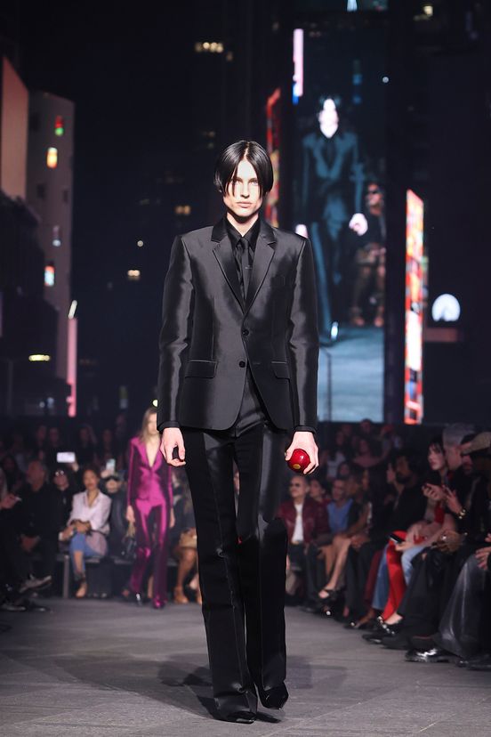 GucciWW - Resort 2027