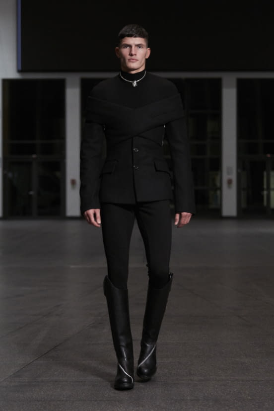 man<br>FW21