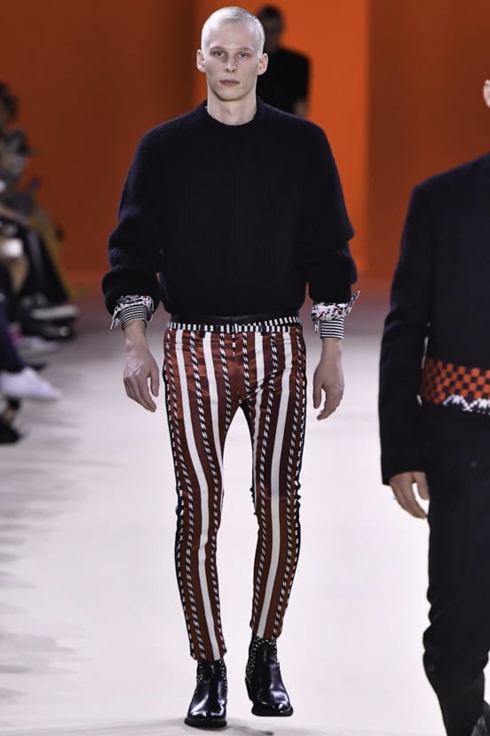 woman<br>FW19