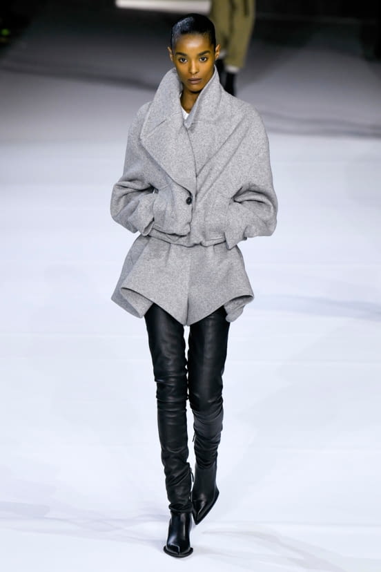 woman<br>FW20