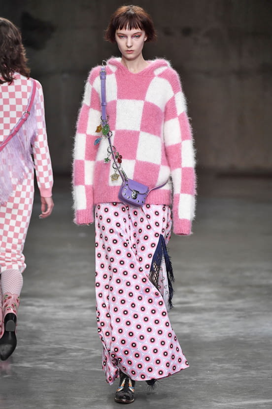 woman<br>F/W 17