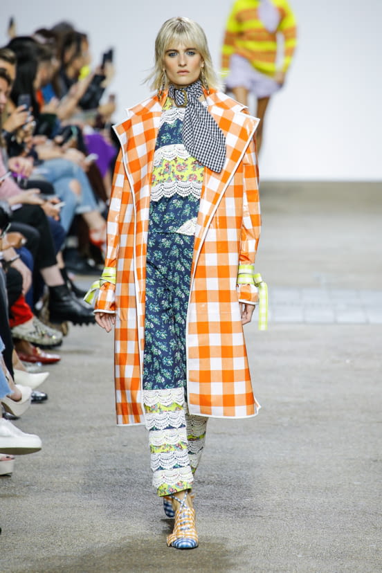 woman<br>S/S 17