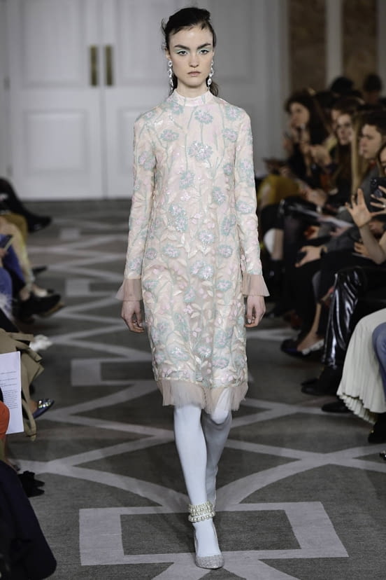 woman<br>FW19