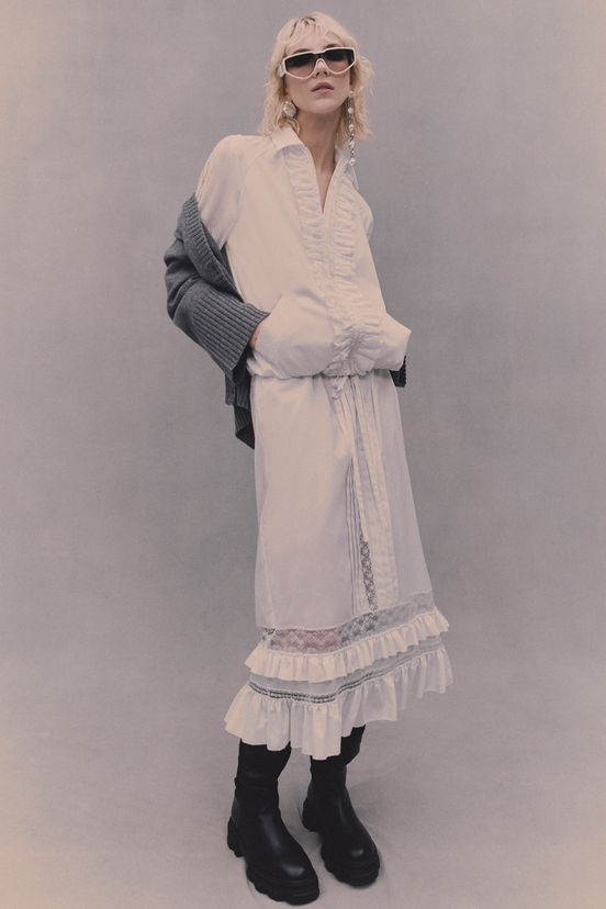 woman<br>PF24